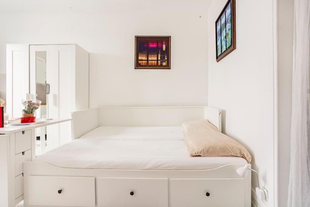 Paris Tourist Apartment, France スタン エクステリア 写真