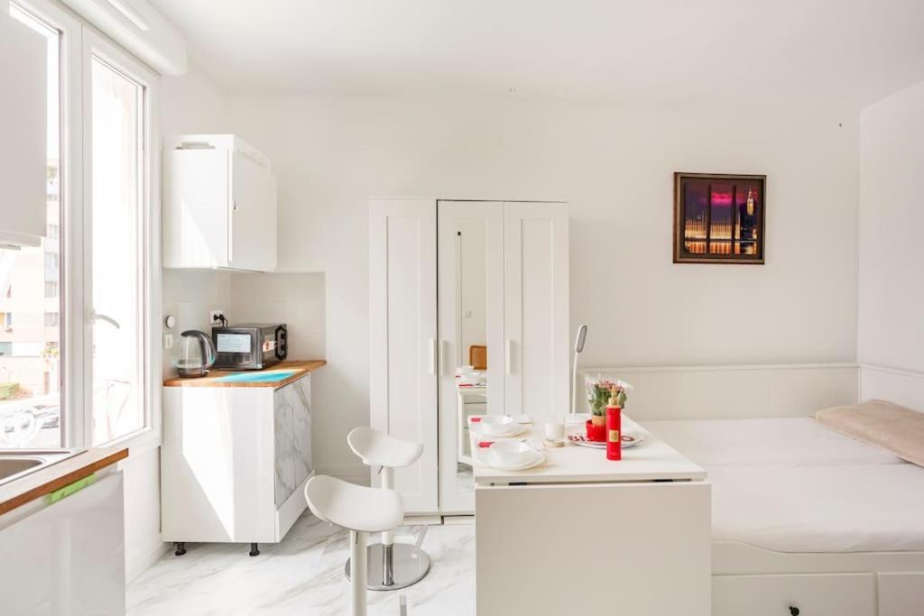 Paris Tourist Apartment, France スタン エクステリア 写真